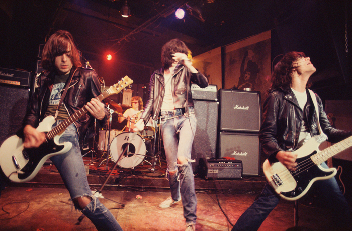Roberta Bayley, The Ramones Live CBGB New York, 1976 년