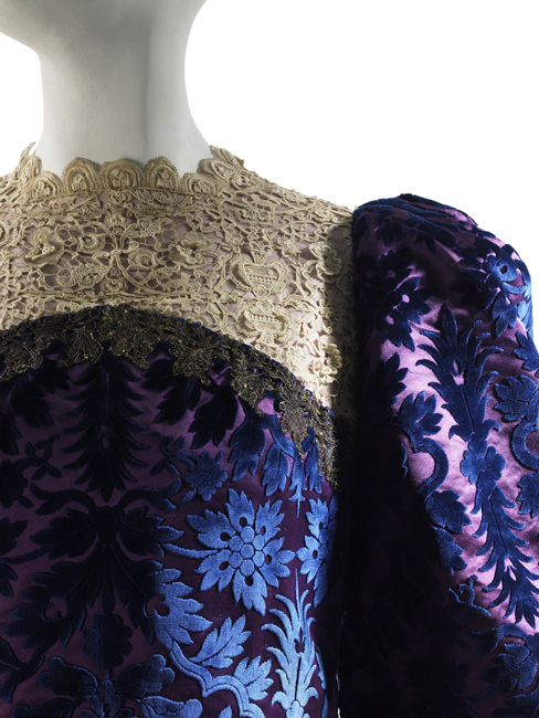 Machine-made lace yoke of Worth tea gown.