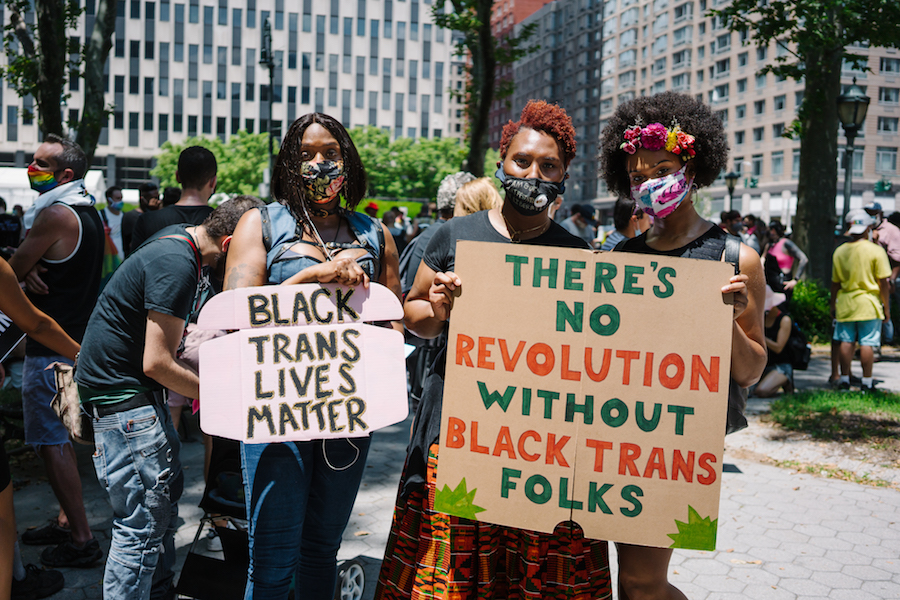La marche de libération queer pour les vies noires et contre la brutalité policière.