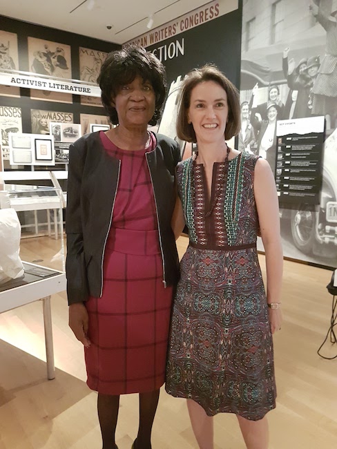 Dorothy Pitman Hughes e Whitney Donhauser, ex-diretora e presidente do Museu da Cidade de Nova York, 2017
