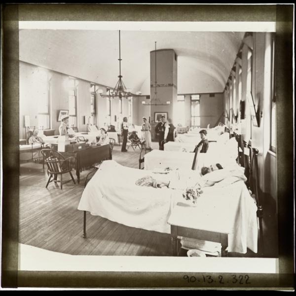 随着今年流感季节的开始，我们反思了1918年该市不得不应对的流感大流行和其他传染病。