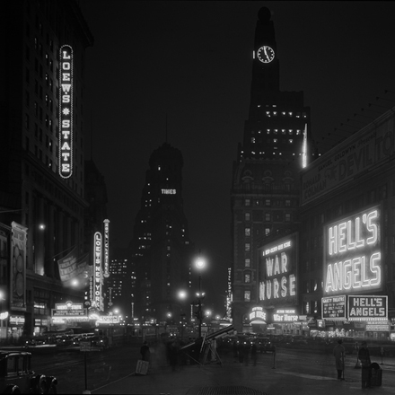 Samuel Herman Gottscho (1875-1971). New York City, Times Square South from 46th Street. General view of “Whiteway” toward Times Building, December 9, 1930. Museum of the City of New York. 88.1.1.1524