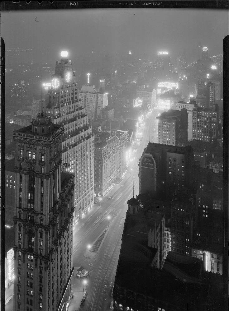 Samuel Herman Gottscho (1875-1971). New York City views. Times Square from 41st Story [of the] Continental Building, at night, February 16, 1932. Museum of the City of New York. 88.1.1.2206