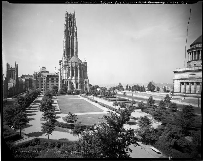 Riverside Church y Sakura Park