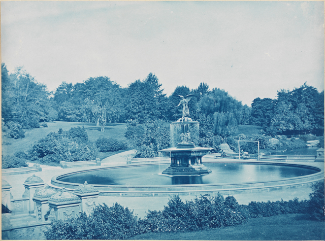 Terrasse Bethesda, vue vers l'ouest, Central Park, ca. 1878. Augustus Hepp