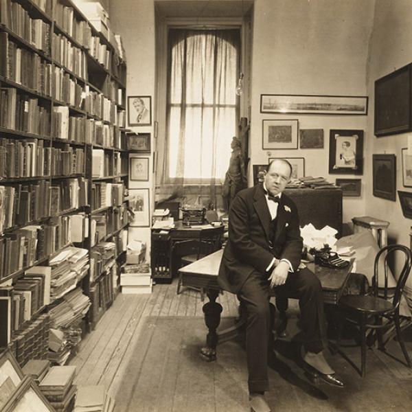 A museum photo by A. B. Bogart of [Guido Bruno] in 1915.