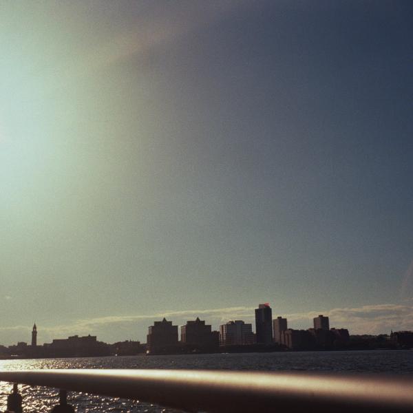 Una vista del río Hudson tomada desde el muelle de Christopher Street.