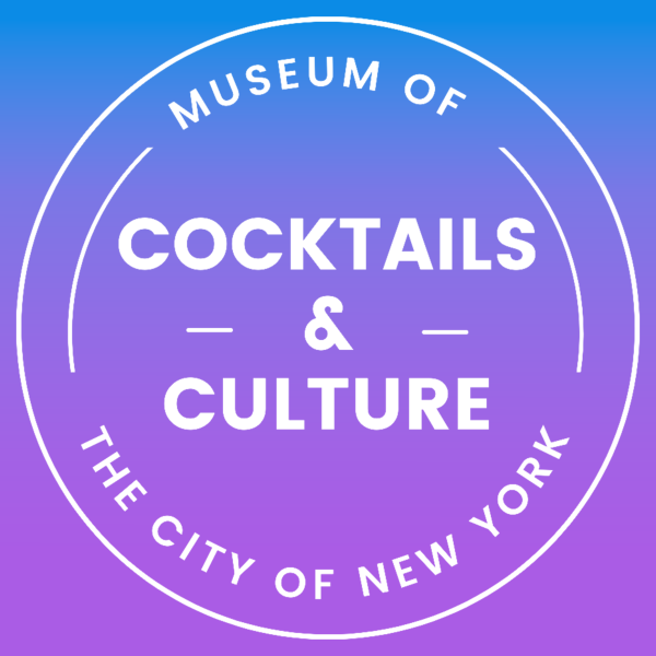 As palavras "Cocktails & Culture" em um círculo branco sobre um fundo azul e roxo.