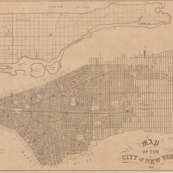 Carte de planification pour le système de grille de New York. La carte montre tout Manhattan, avec les rues et les parcs étiquetés.