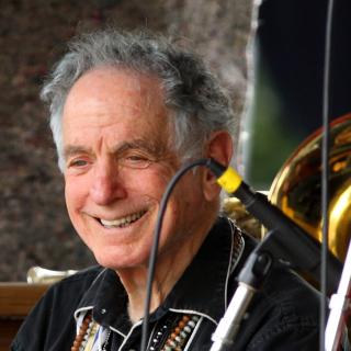 大卫·阿姆拉姆（David Amram）