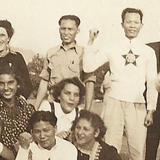 カリフォルニア州ベアマウンテンのチャイニーズ・ハンド・ランドリー・アライアンスのメンバー1930 年代から 1940 年代、ベティ ユウのコレクション